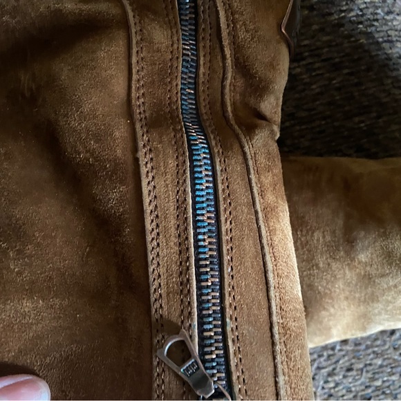 UGG authentic Mayfair Boots Style #5116 9 womens 40 guc - Picture 3 of 4